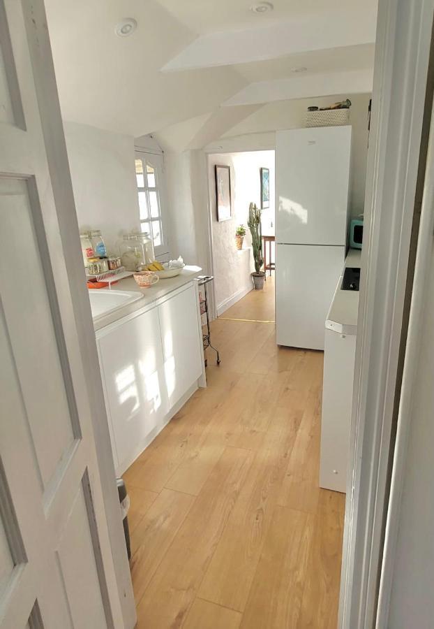 Idyllic Cornish Cottage, Superking Bed, Private Garden Dogs Welcome Truro Esterno foto