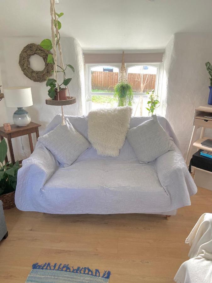Idyllic Cornish Cottage, Superking Bed, Private Garden Dogs Welcome Truro Esterno foto