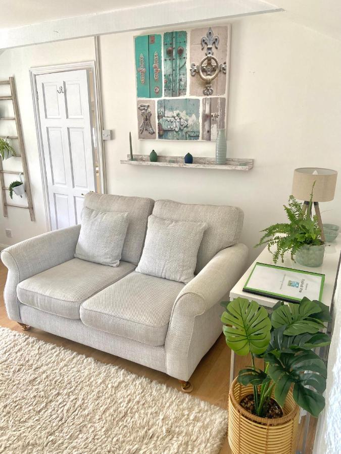 Idyllic Cornish Cottage, Superking Bed, Private Garden Dogs Welcome Truro Esterno foto